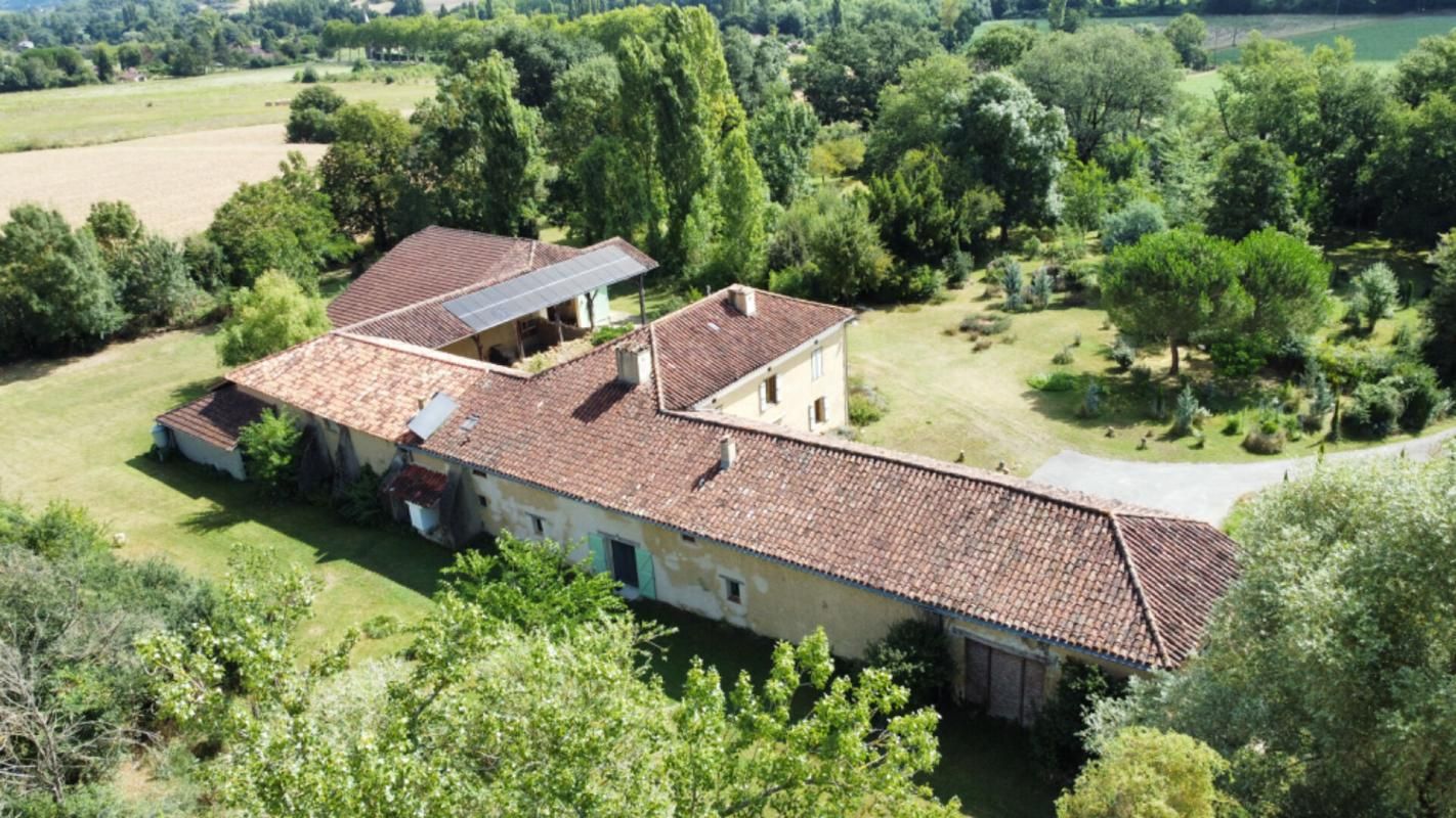 MONCORNEIL-GRAZAN Corps de ferme isolée cadre bucolique 1,3ha 3