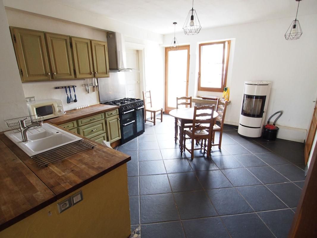 TIL-CHATEL Maison familiale de 190m2 4