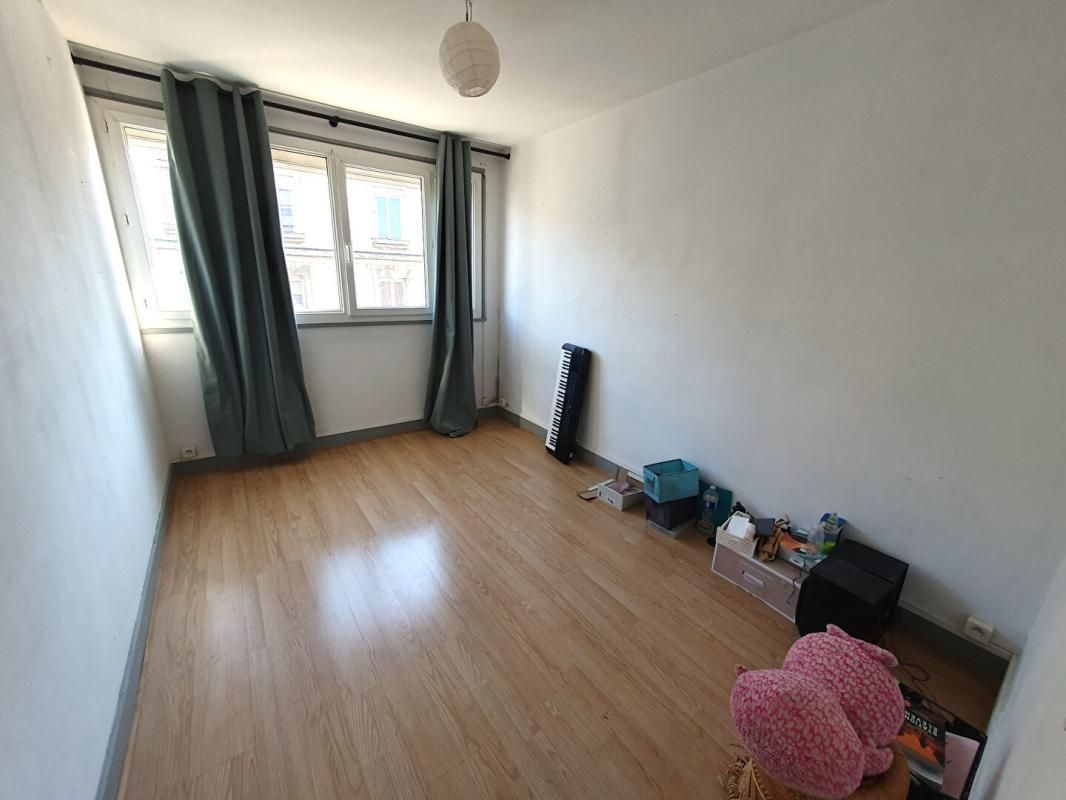 BOURGES Appartement Bourges 4 pièce(s) 68 m2 3
