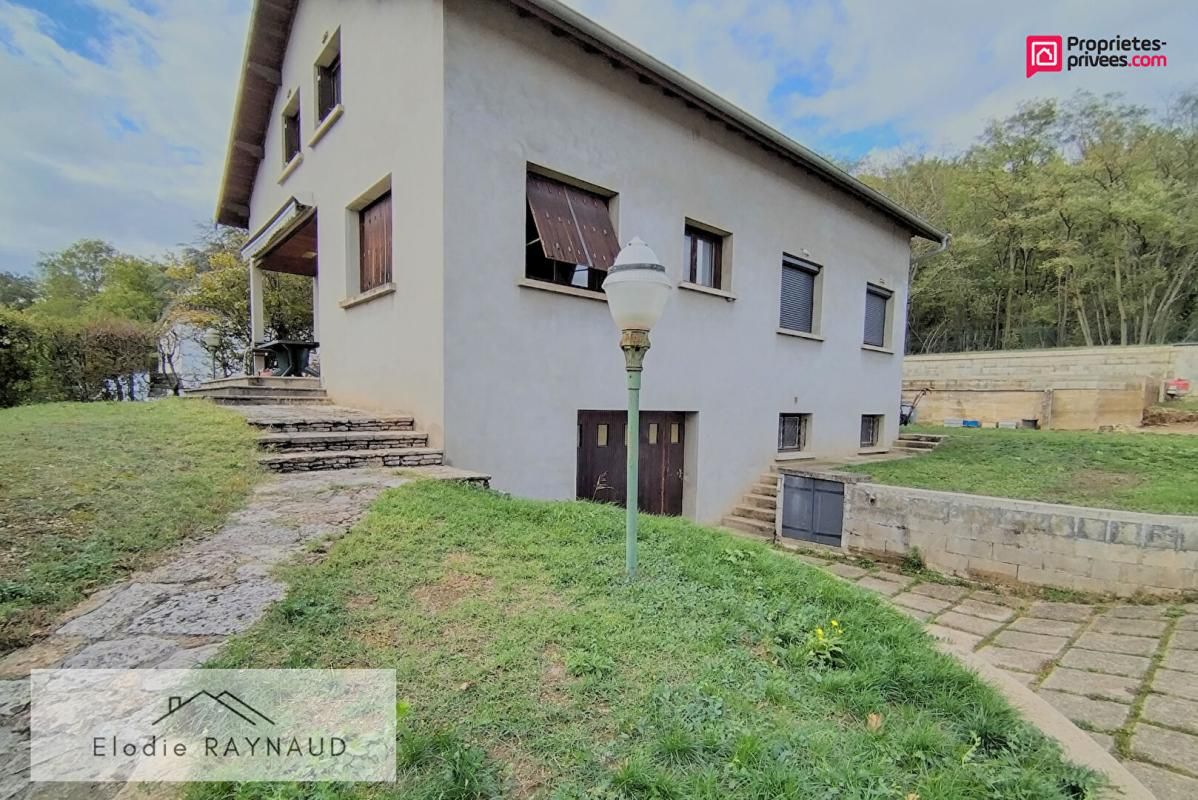 LA BOISSE Maison La Boisse 6 pièces116.19 m² 2