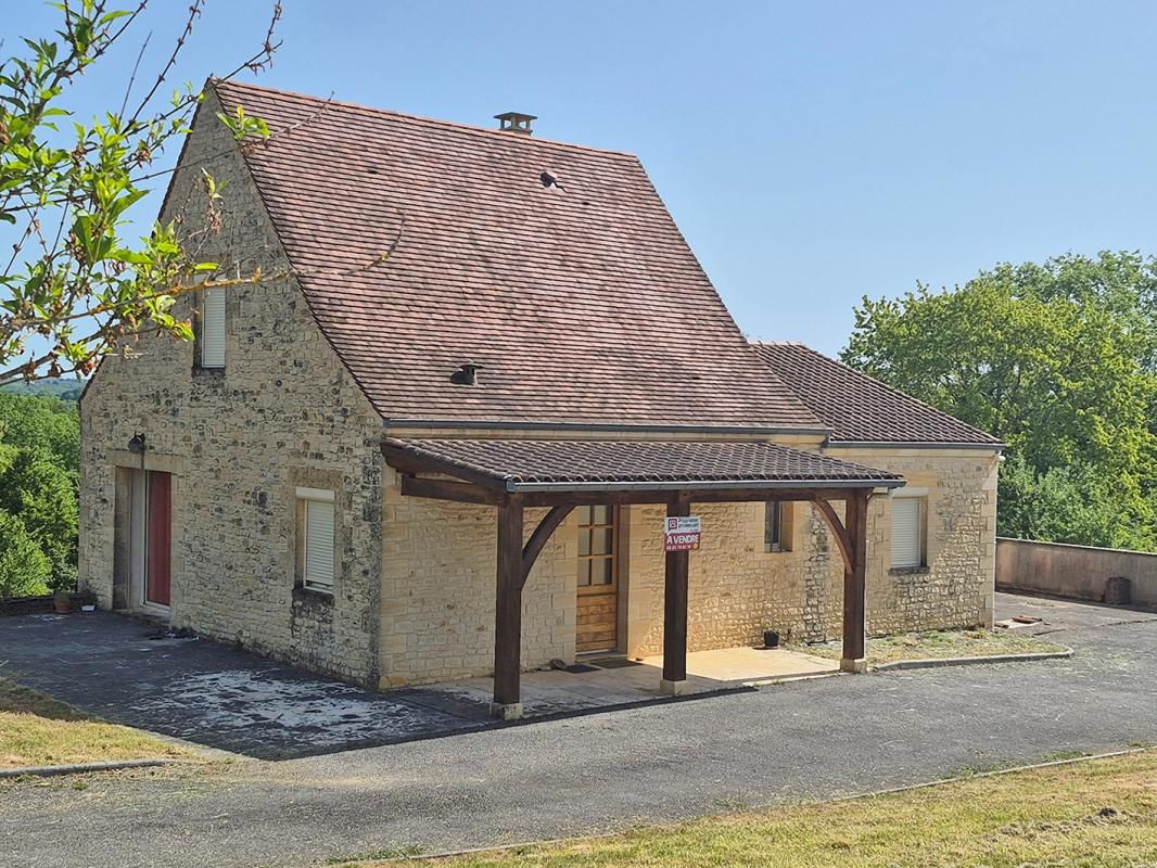 SAINT-GENIES Maison Saint Genies 4 pièce(s) 103 m2 2