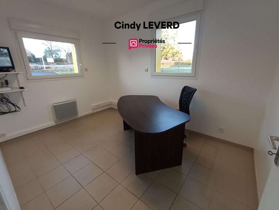 VILLEDIEU-LES-POELES LA CHAPELLE CECELIN - LOCAL COMMERCIAL 110 m² 4