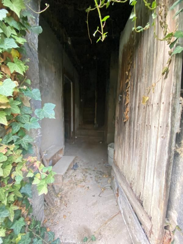 ENNEZAT Maison à RENOVER avec jardin 4