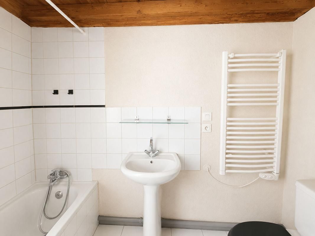 LYON-9E-ARRONDISSEMENT Studio 19m2 3