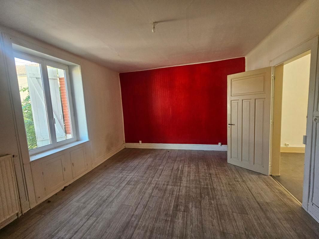 GRANGES-SUR-VOLOGNE Appartement Rez de chaussée - Secteur calme - Granges Autmonzey 3