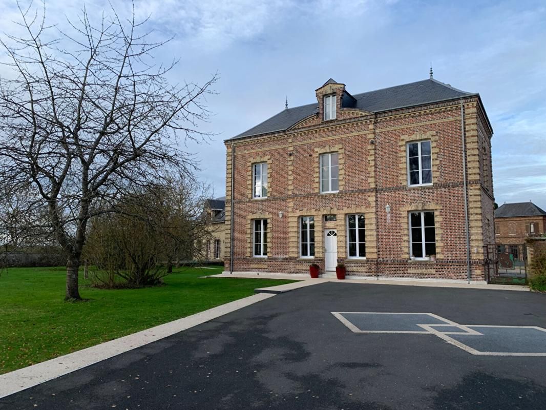 BARC MAGNIFIQUE PROPRIETE COMPRENANT UNE MAISON DE MAITRE ET UNE ANNEXE 1