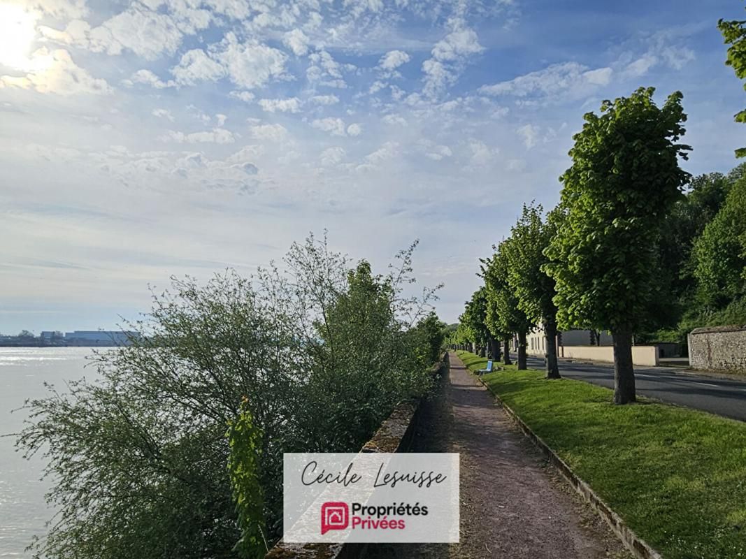 QUILLEBEUF-SUR-SEINE Belle demeure de caractère - 5 pièces 1