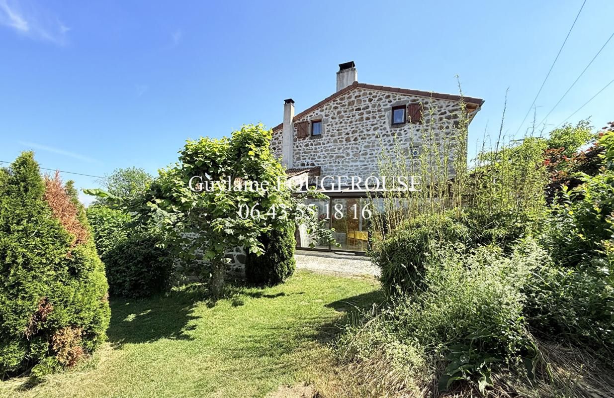 MONTBRISON Maison Ferme en pierres 6 pièce(s) 120 m2 4