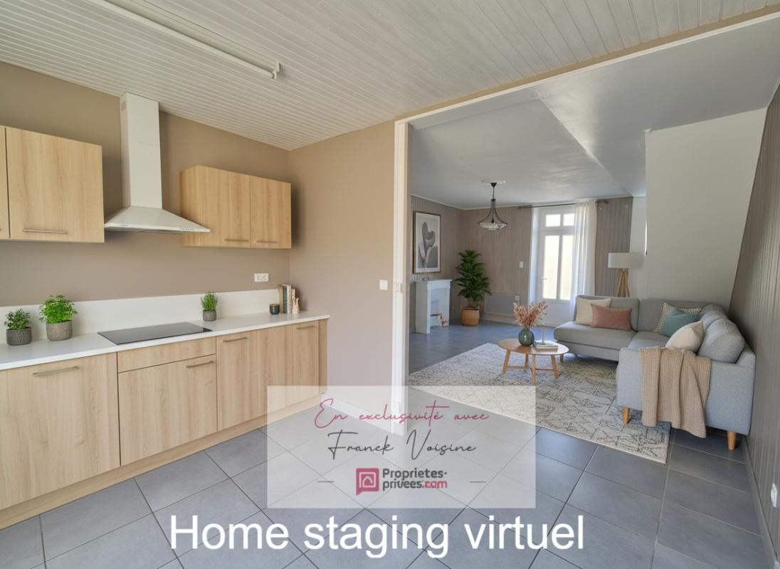 LES HERBIERS A VENDRE en Exclusivité aux Herbiers, Maison de ville de 65 m2 avec 2 chambres et cour fermée 3