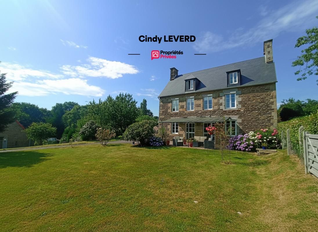 Maison Brecey 7 pièce(s) 153 m2