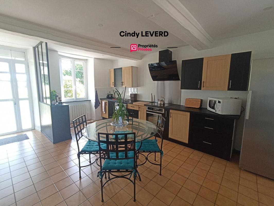 BRECEY Maison Brecey 7 pièce(s) 153 m2 3