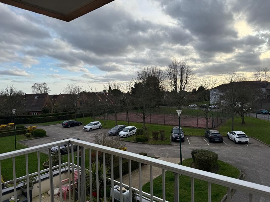 BOIS-GUILLAUME Bel appartement T3, 65 m2 avec ascenseur, balcon et tennis dans quartier recherché - 205 000 - DPE C 4