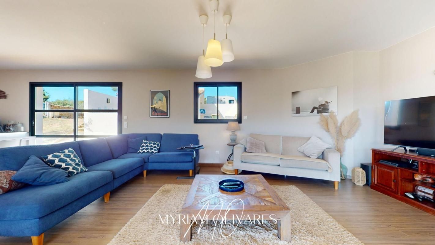 ARAGON EXCLUSIVITE ! Aragon ! Villa 6 pièce(s) 202 m2 AVEC PISCINE ET VUE EXCEPTIONNELLE ! 4