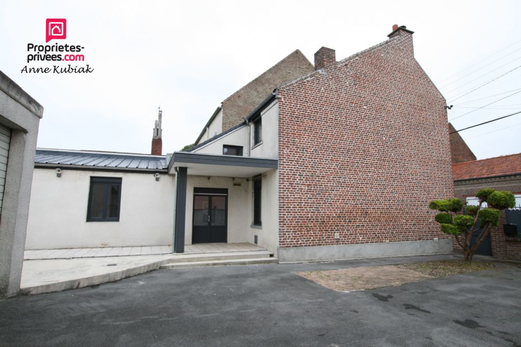 Maison semi individuelle de ville de 108m2 env -3 chb-bureau