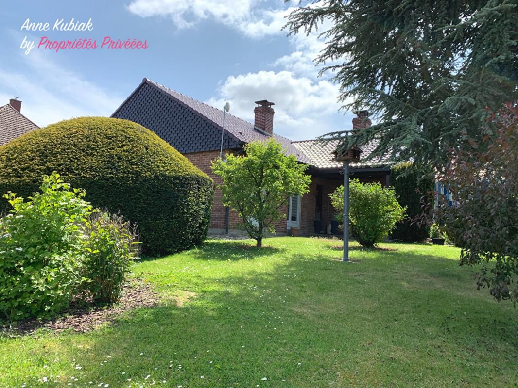 Maison individuelle de plain-pied de 167 m2 -4 chb 1 bur