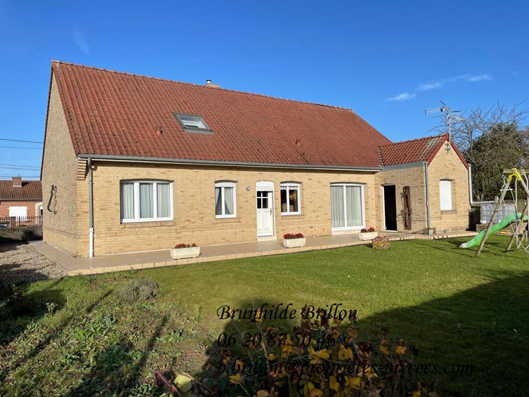 Méricourt , semi plain-pied 145M², 3 chambres, garage, sous-sol