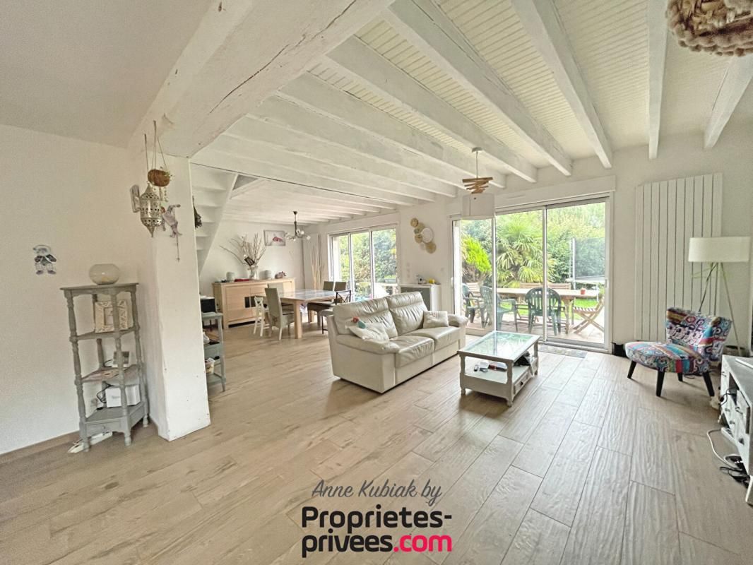 Maison individuelle semi plain-pied-160m2-5 CHB- sous sol
