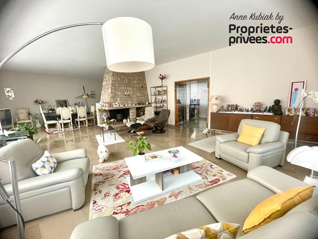 LENS Ensemble immobilier de 550 m2 - Immeuble et 2 locaux pro 1