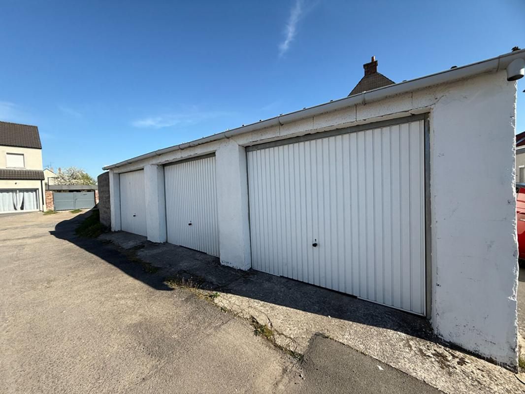 FOUQUIERES-LES-LENS Garages batteries, Fouquieres Les Lens 62740 3