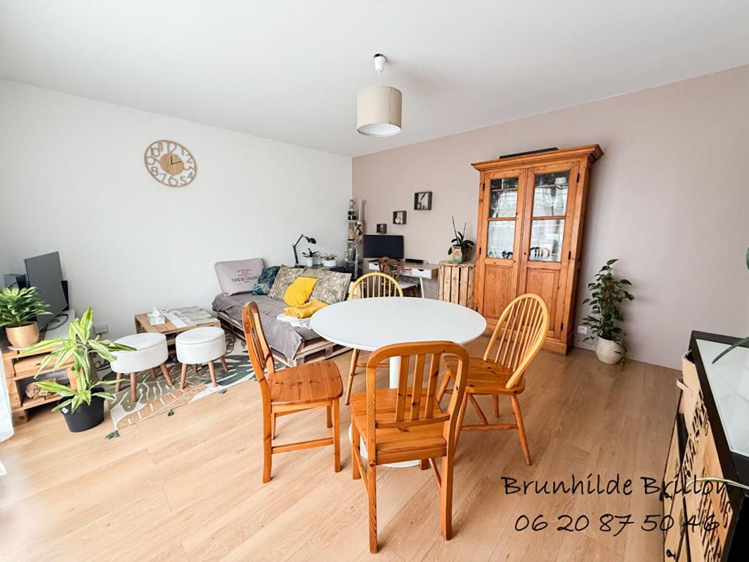 LENS Appartement 47M², une chambre, garage, quartier Bollaert, vue dégagée 2