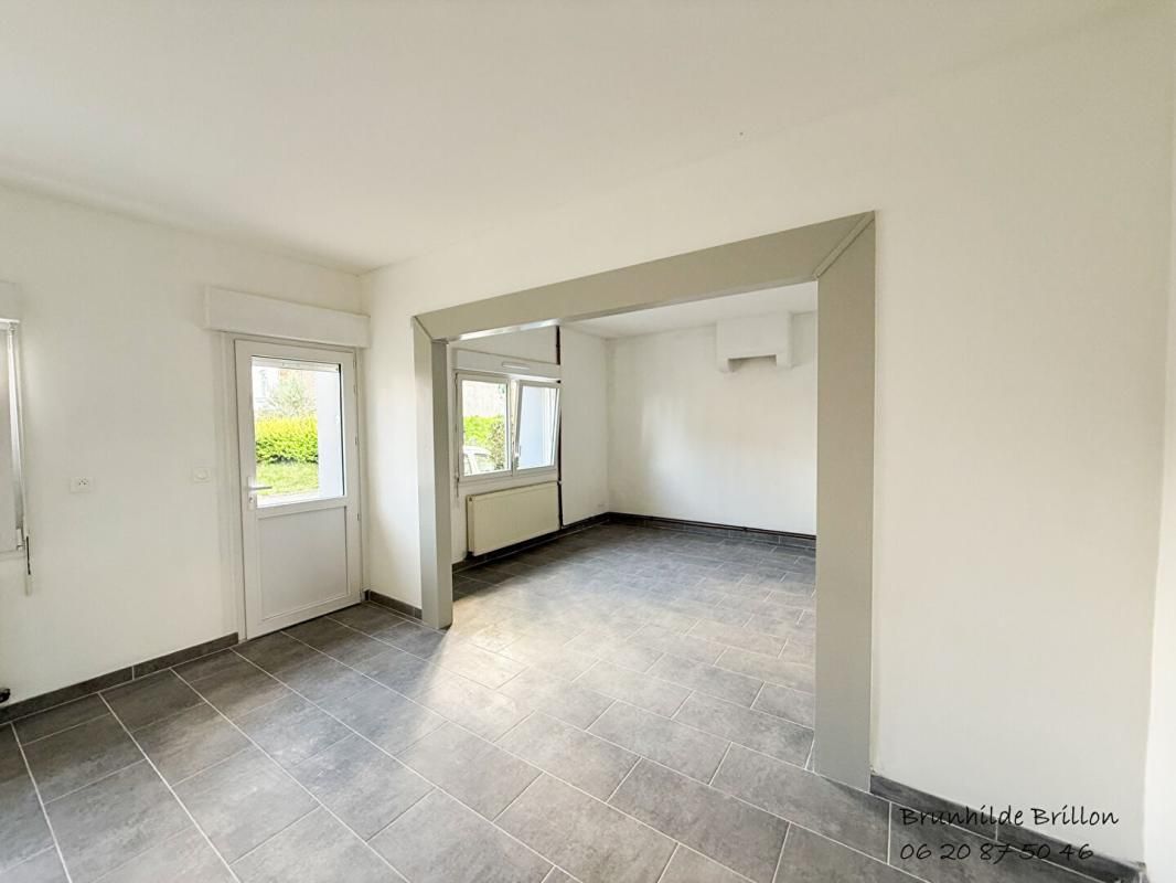 VIMY Maison rénovée Vimy 2 à 3 chambres, jardin 4